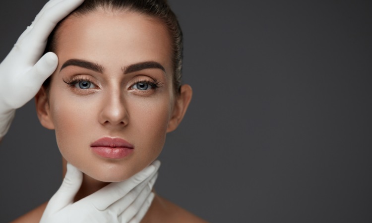 How Long Is Recovery From a Facelift?