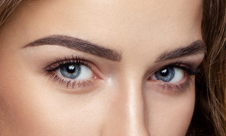 How Much Does an Eyelid Lift Cost?